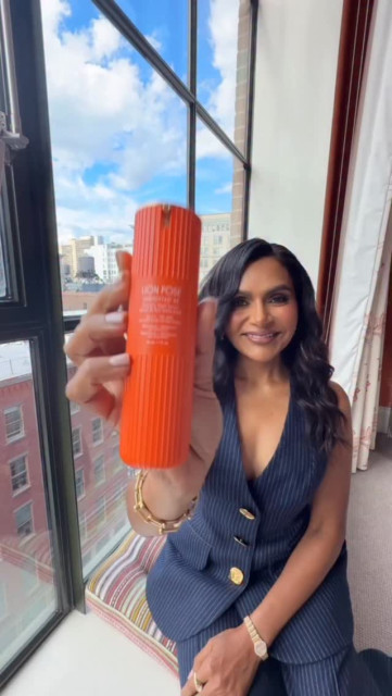 Mindy Kaling instagram post 497607